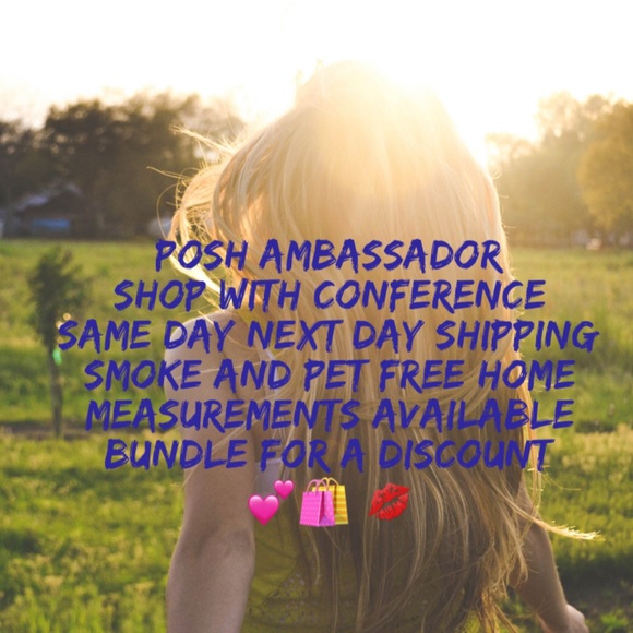 Meet your Posher, Raquel 💋 - Picture 2 of 2